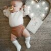 Itzy-Ritzy-Cocoon-Hat-Swaddle-Set-Name-Card-MC8382-Itzy-Moments-Floral-8