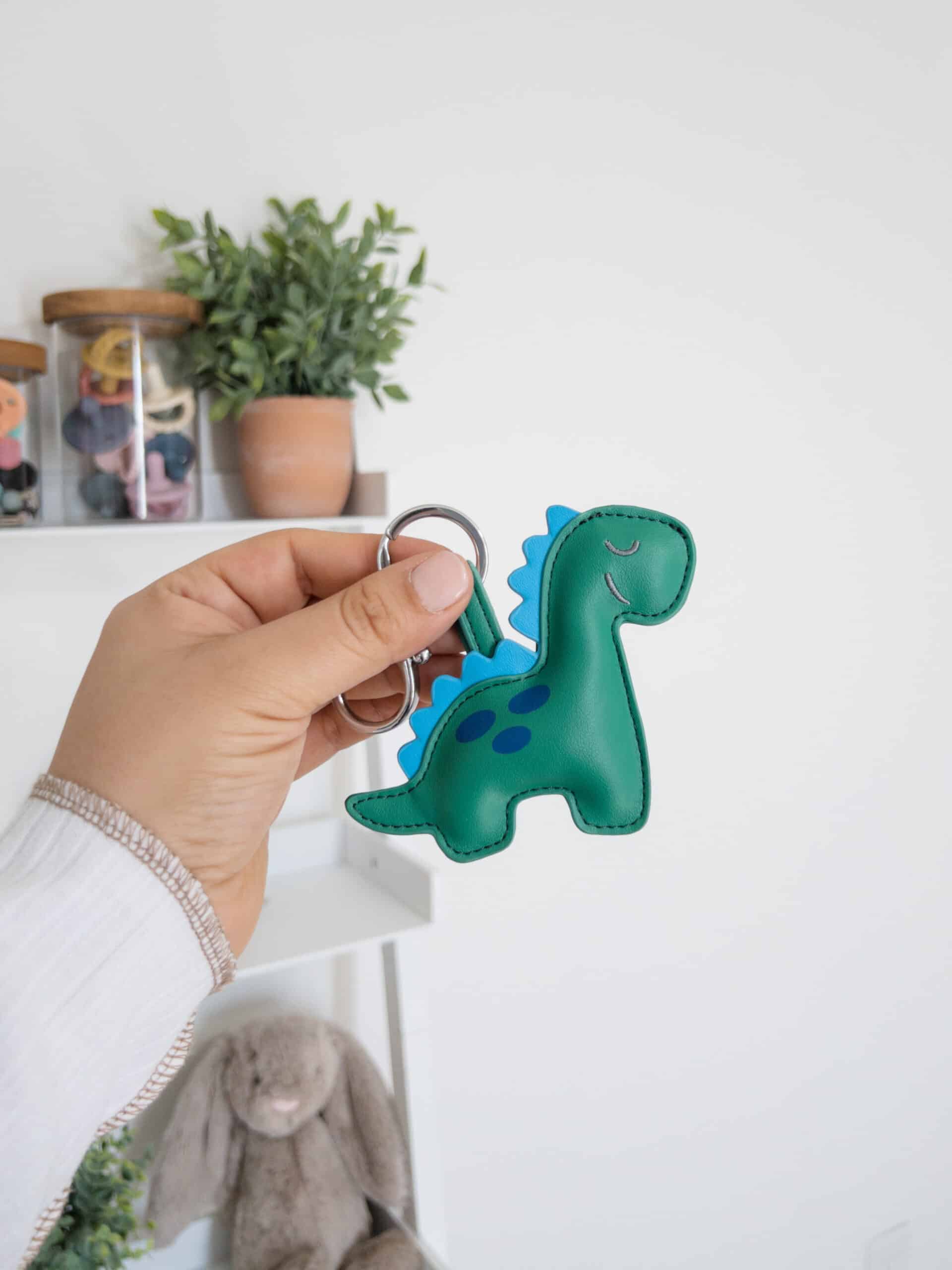 Itzy-Ritzy-Diaper-Bag-Accessories-CKP8085-Puffy-Charm-Dino-2-scaled