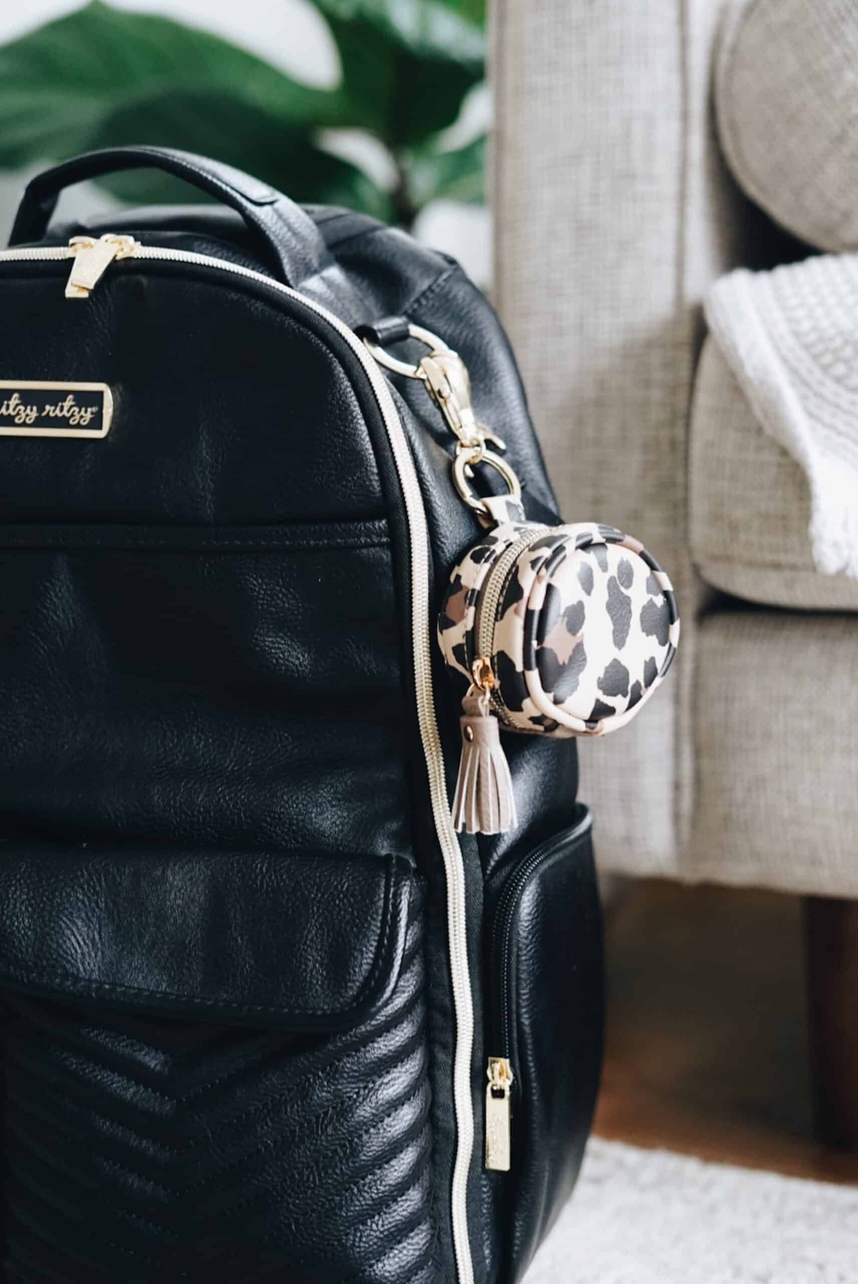 Itzy-Ritzy-Diaper-Bag-Accessories-Pacifier-Case-CP8387-Charm-Pod-Leopard-3-scaled
