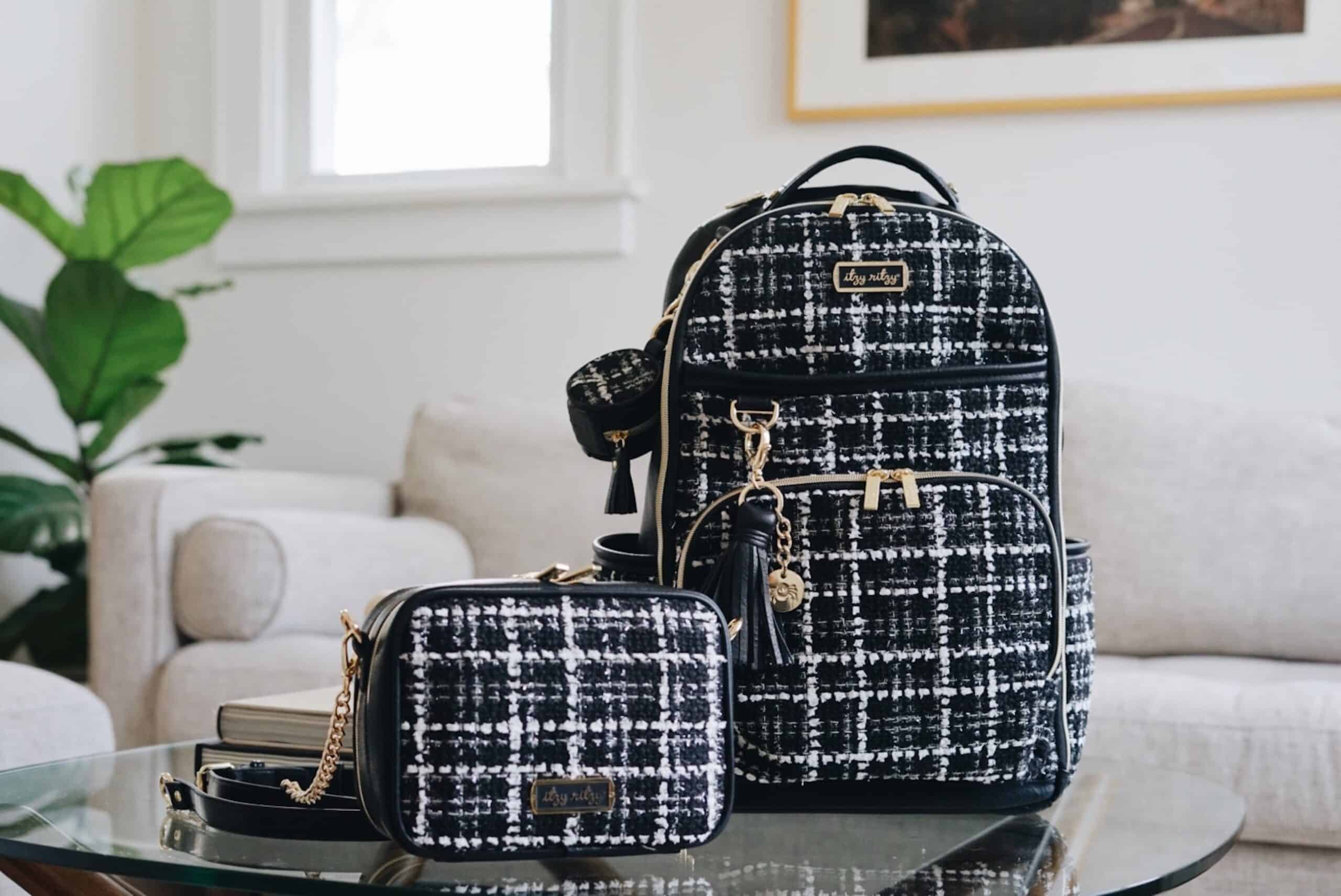 Itzy-Ritzy-Diaper-Bag-CBB8442-Kelly-Crossbody-2-scaled