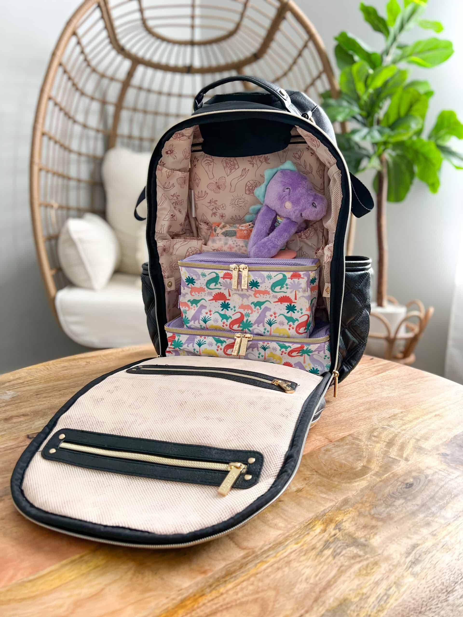 Itzy-Ritzy-Travel-Organizer-PC8430-Darling-Dinos-Lilac-Dinos-scaled