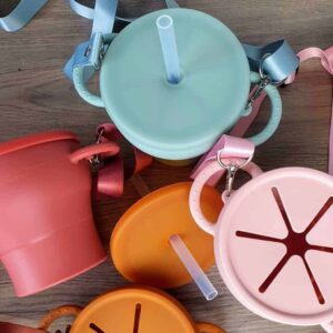 Hey Little Buddy Silicone Snack Cup