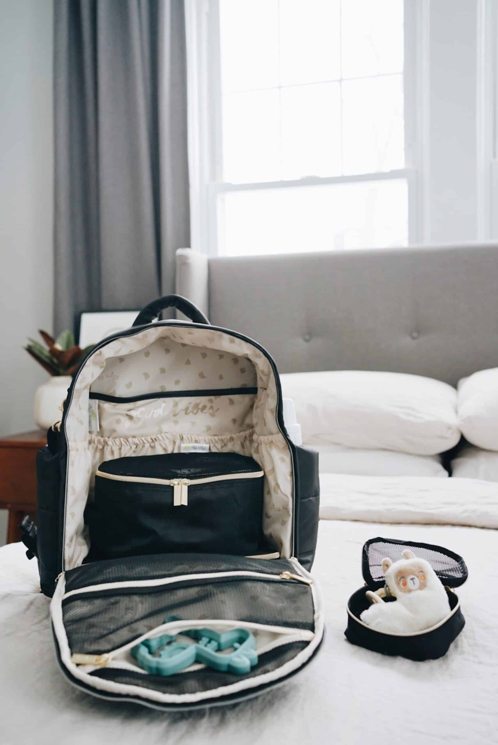 itzy-ritzy-pfbp1000-dream-backpack-midnight-black-7-scaled